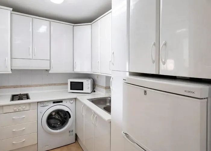 Apartment On The Sea Front With An Ocean-facing Terrace Fuengirola