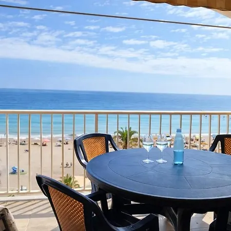 On The Sea Front With An Ocean-facing Terrace * Фуэнхирола