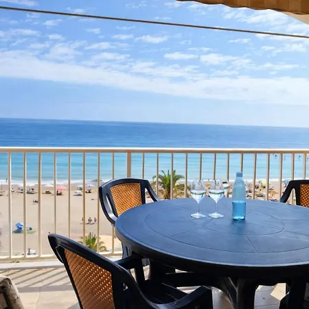 Apartment On The Sea Front With An Ocean-facing Terrace *